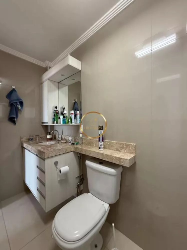 Apartamento, 3 quartos, 175 m² - Foto 2