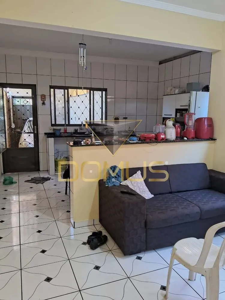 Casa, 5 quartos, 170 m² - Foto 1