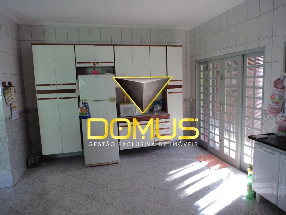 Casa, 5 quartos, 280 m² - Foto 13