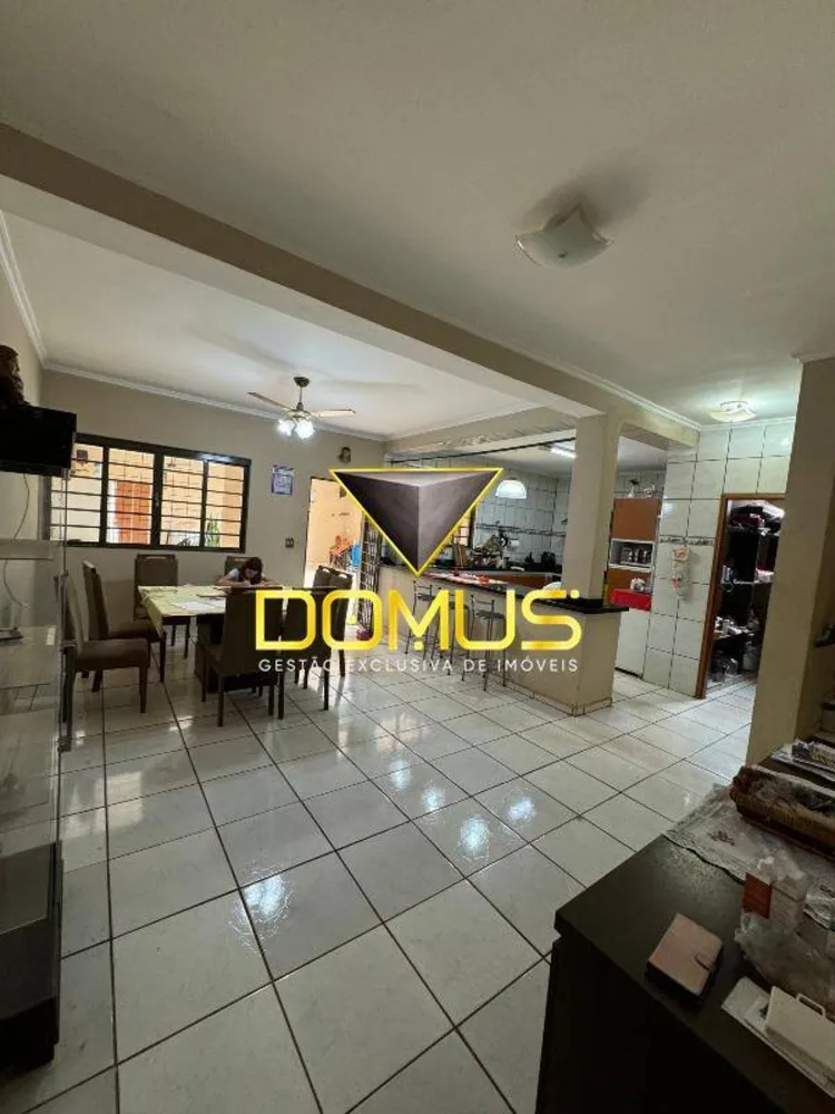 Sobrado, 3 quartos, 387 m² - Foto 8