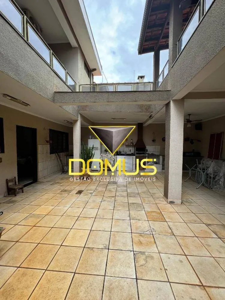Sobrado, 3 quartos, 387 m² - Foto 4