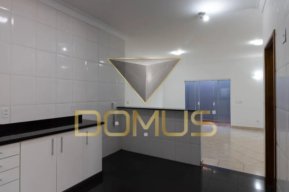Casa, 3 quartos, 200 m² - Foto 9