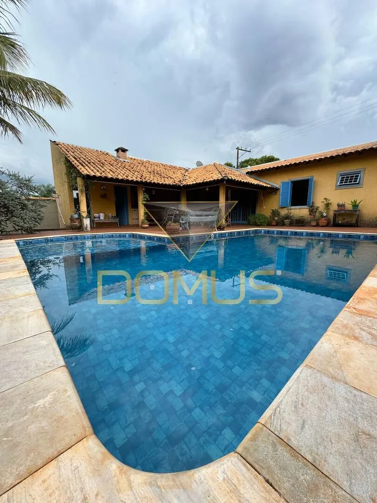 Casa de Condomínio, 4 quartos - Foto 1
