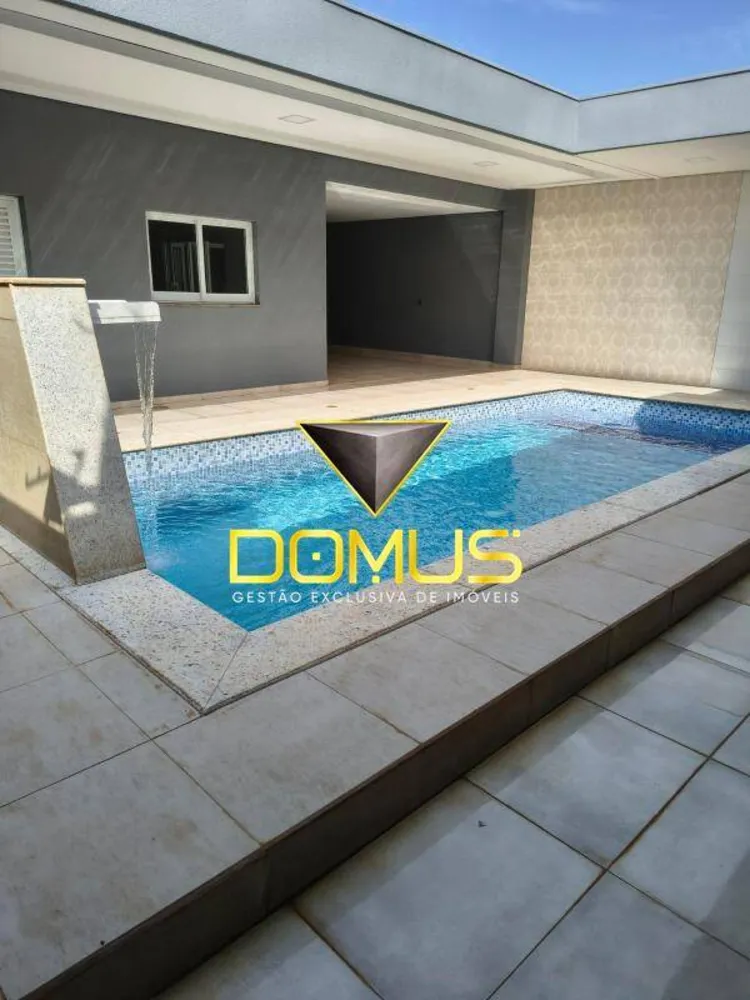 Casa, 4 quartos, 382 m² - Foto 1