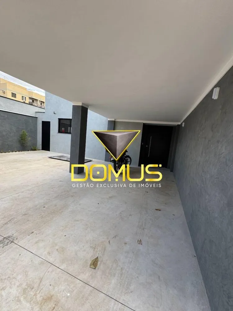 Casa, 3 quartos, 253 m² - Foto 2