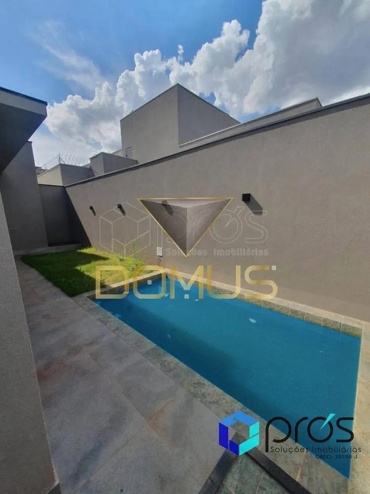 Casa, 3 quartos, 146 m² - Foto 1