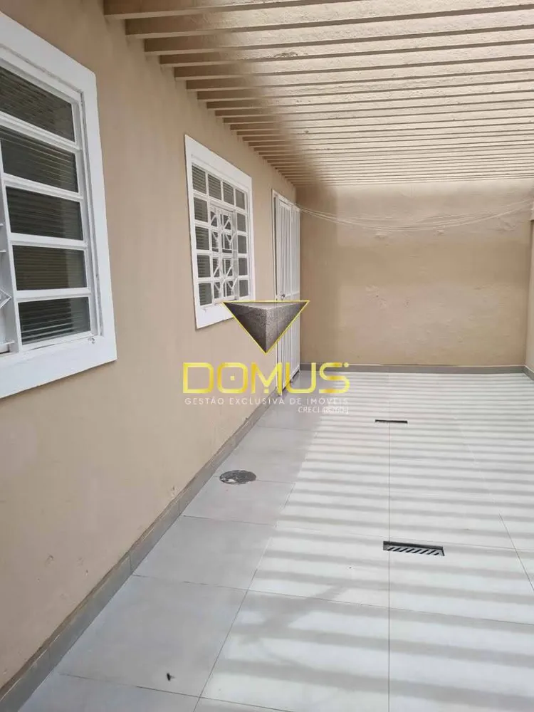Casa, 3 quartos, 122 m² - Foto 1