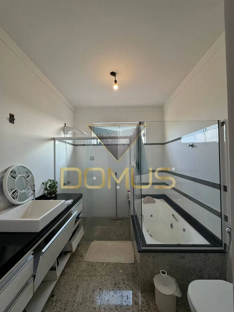 Sobrado, 3 quartos, 329 m² - Foto 6