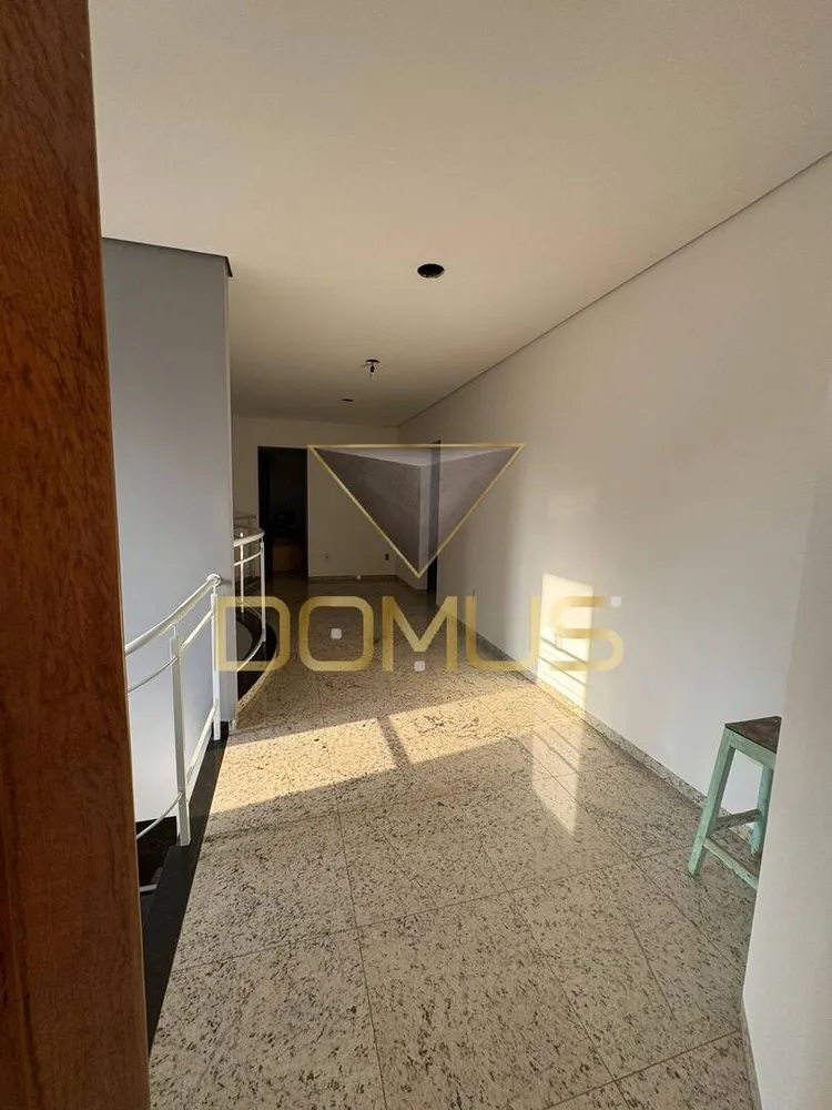 Sobrado, 3 quartos, 329 m² - Foto 11