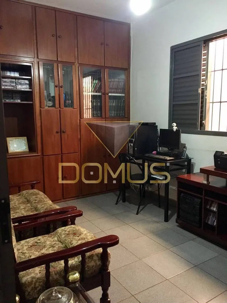 Casa, 5 quartos, 190 m² - Foto 3