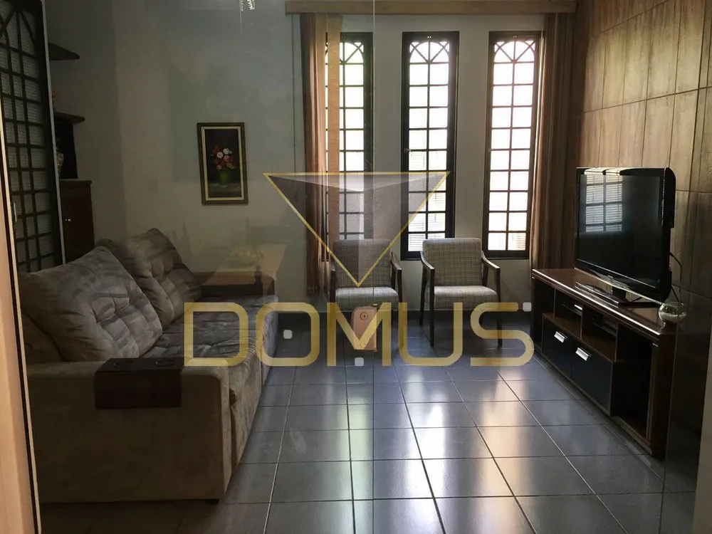 Casa, 5 quartos, 190 m² - Foto 4