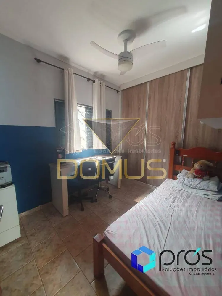 Casa, 4 quartos, 14000 m² - Foto 10