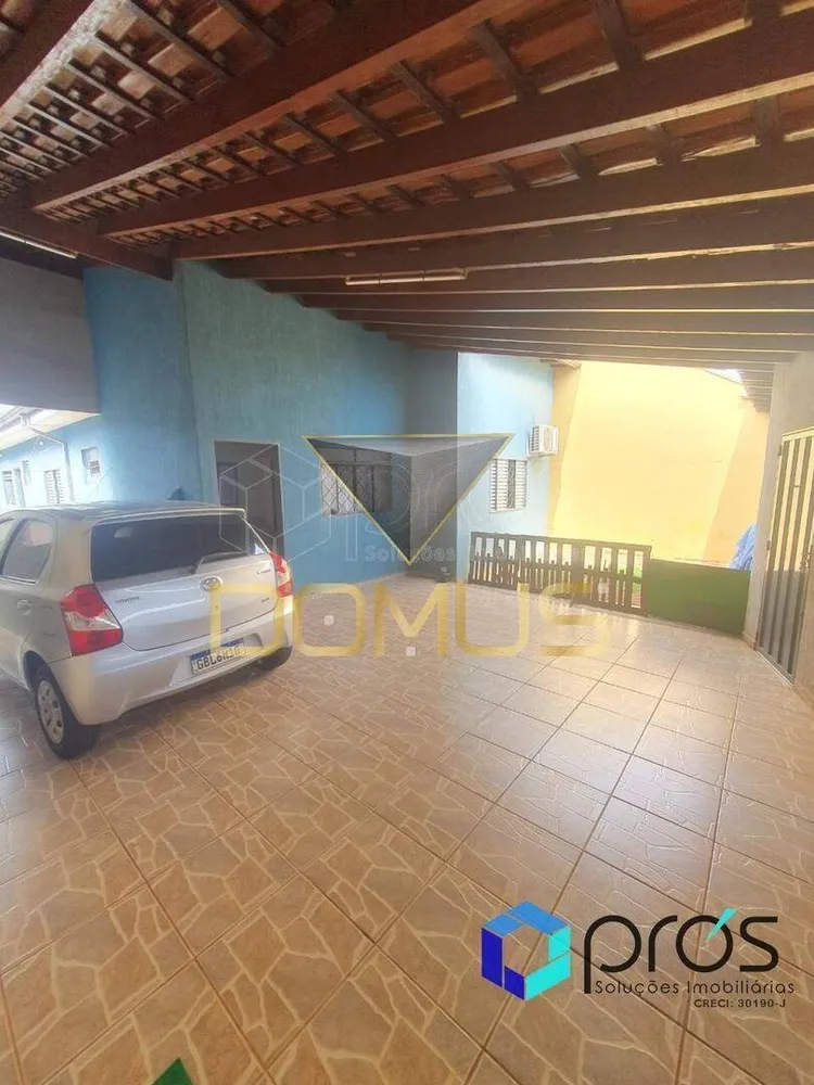 Casa, 4 quartos, 14000 m² - Foto 1