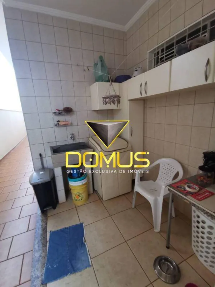 Casa, 3 quartos, 202 m² - Foto 10