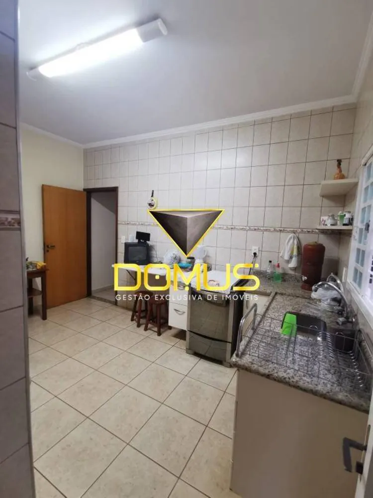Casa, 3 quartos, 202 m² - Foto 12