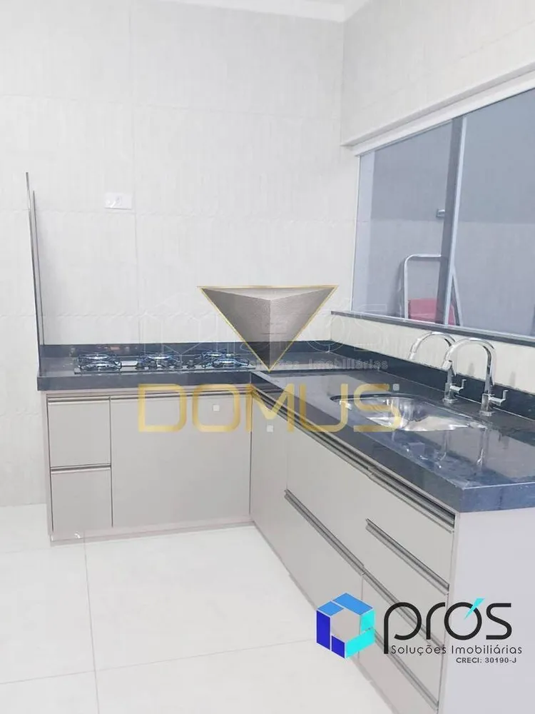 Casa, 2 quartos, 7900 m² - Foto 3
