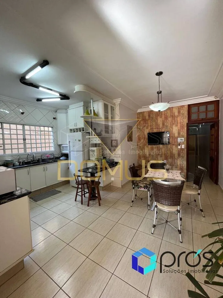 Casa, 3 quartos, 253 m² - Foto 5