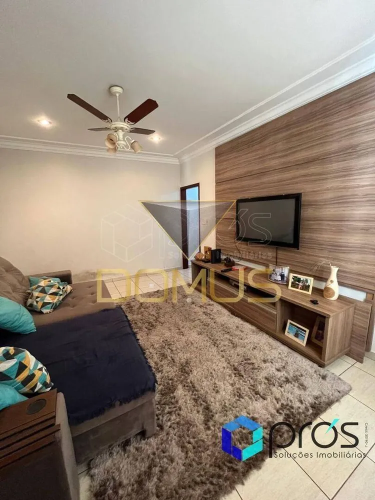 Casa, 3 quartos, 253 m² - Foto 9