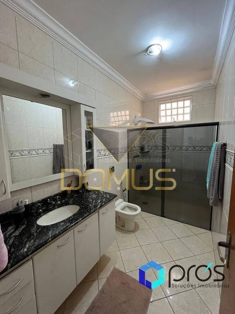 Casa, 3 quartos, 253 m² - Foto 7