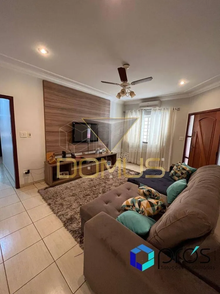 Casa, 3 quartos, 253 m² - Foto 12