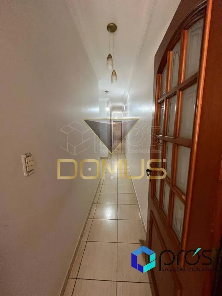 Casa, 3 quartos, 253 m² - Foto 11