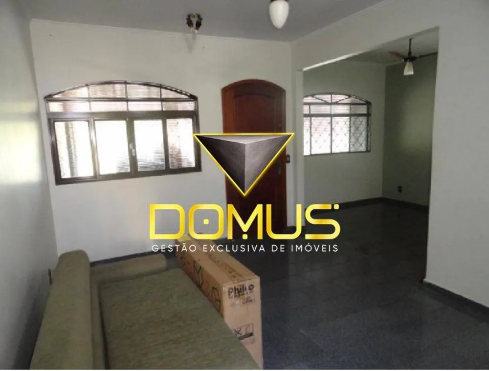 Casa, 4 quartos, 151 m² - Foto 2