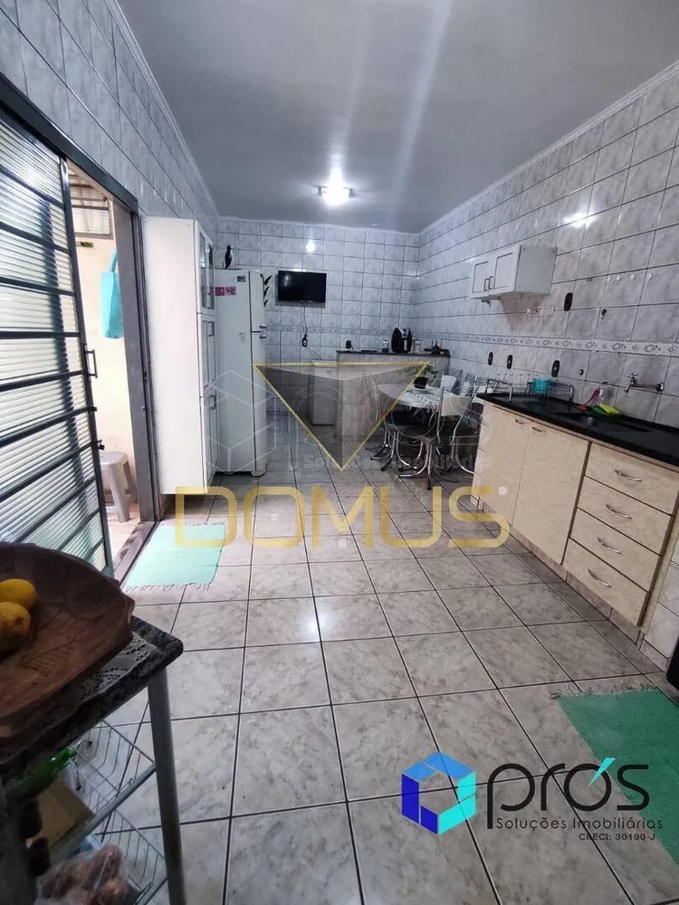 Sobrado, 4 quartos, 30355 m² - Foto 8