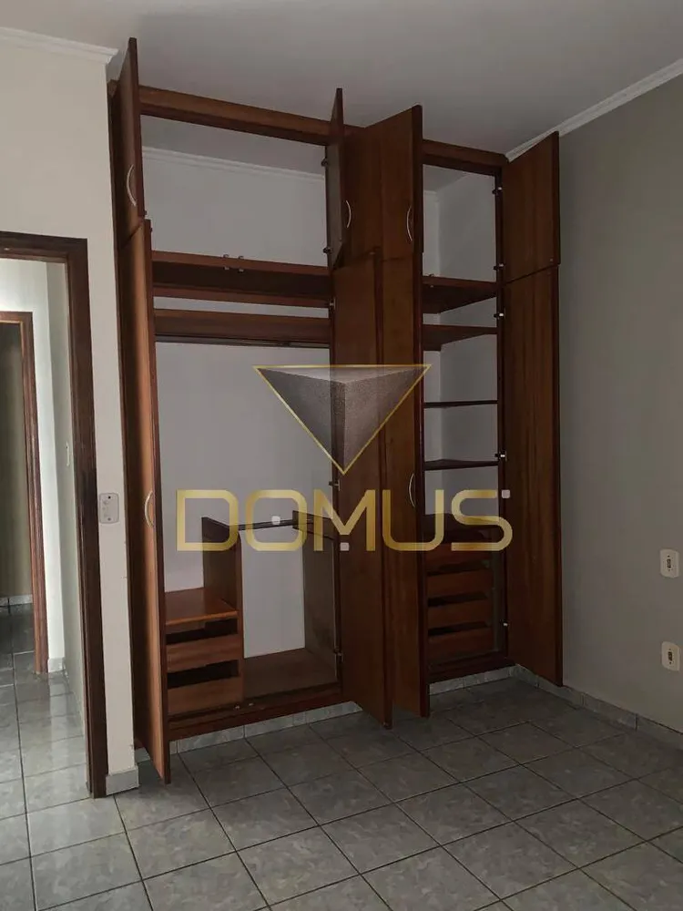 Casa, 2 quartos, 215 m² - Foto 11