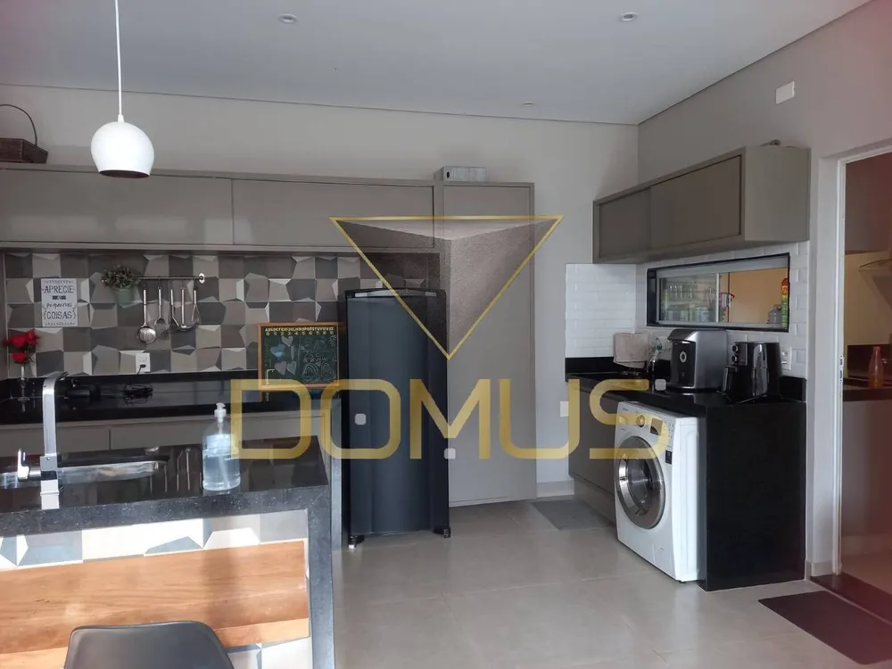 Sobrado, 2 quartos, 14000 m² - Foto 2