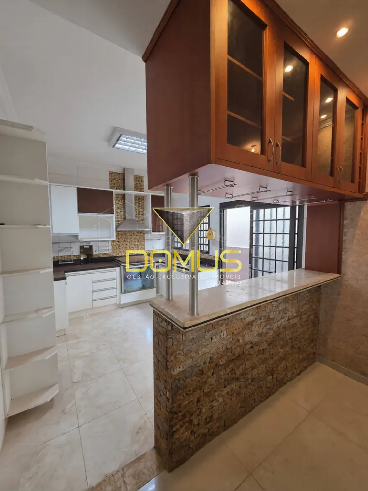 Casa, 3 quartos, 178 m² - Foto 10