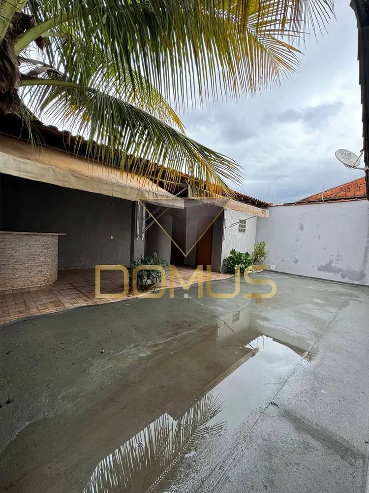Casa, 2 quartos, 96 m² - Foto 1
