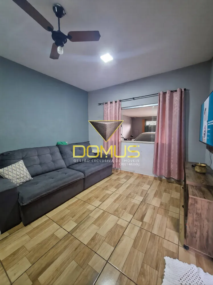 Casa, 3 quartos, 145 m² - Foto 1