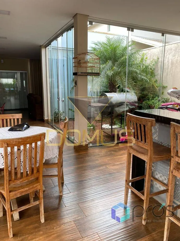 Casa, 4 quartos, 227 m² - Foto 6