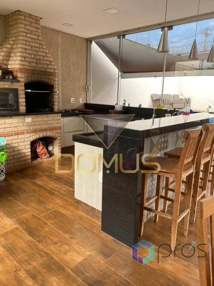 Casa, 4 quartos, 227 m² - Foto 2