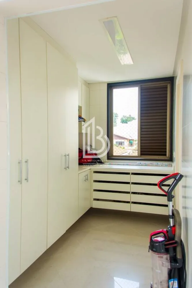 Apartamento, 3 quartos, 248 m² - Foto 1