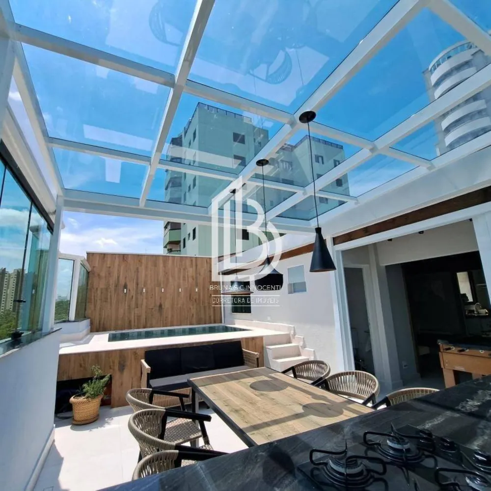 Cobertura, 3 quartos, 202 m² - Foto 1