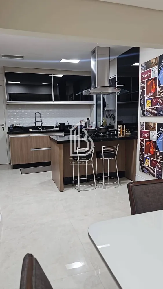 Apartamento, 3 quartos, 106 m² - Foto 1