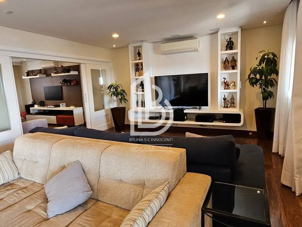 Apartamento, 3 quartos, 242 m² - Foto 12