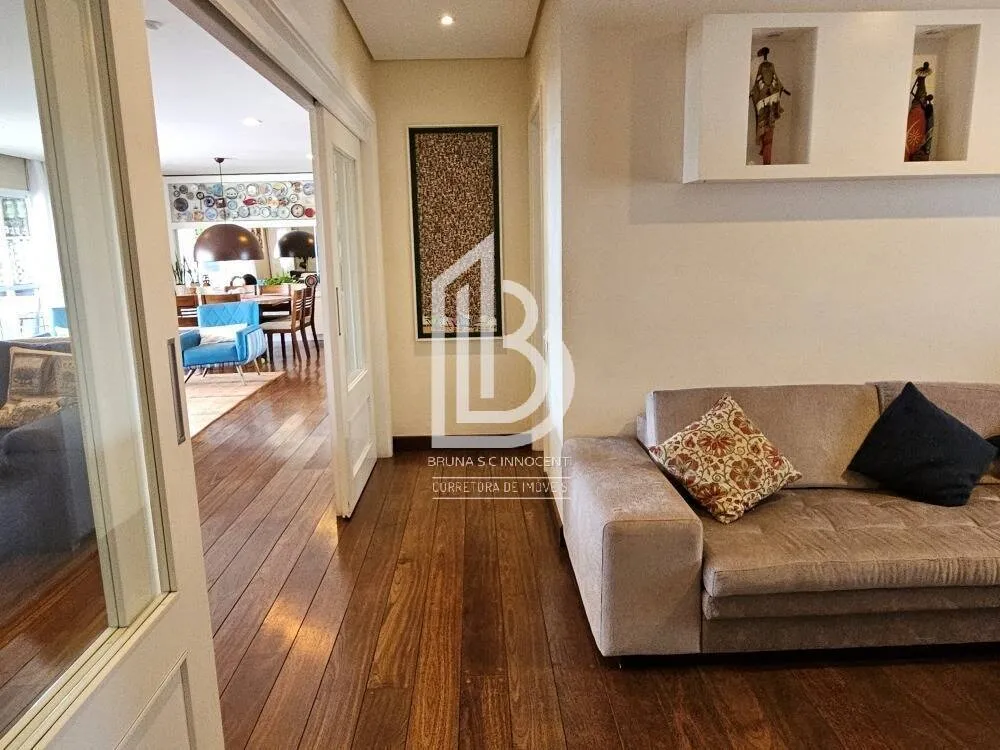 Apartamento, 3 quartos, 242 m² - Foto 4