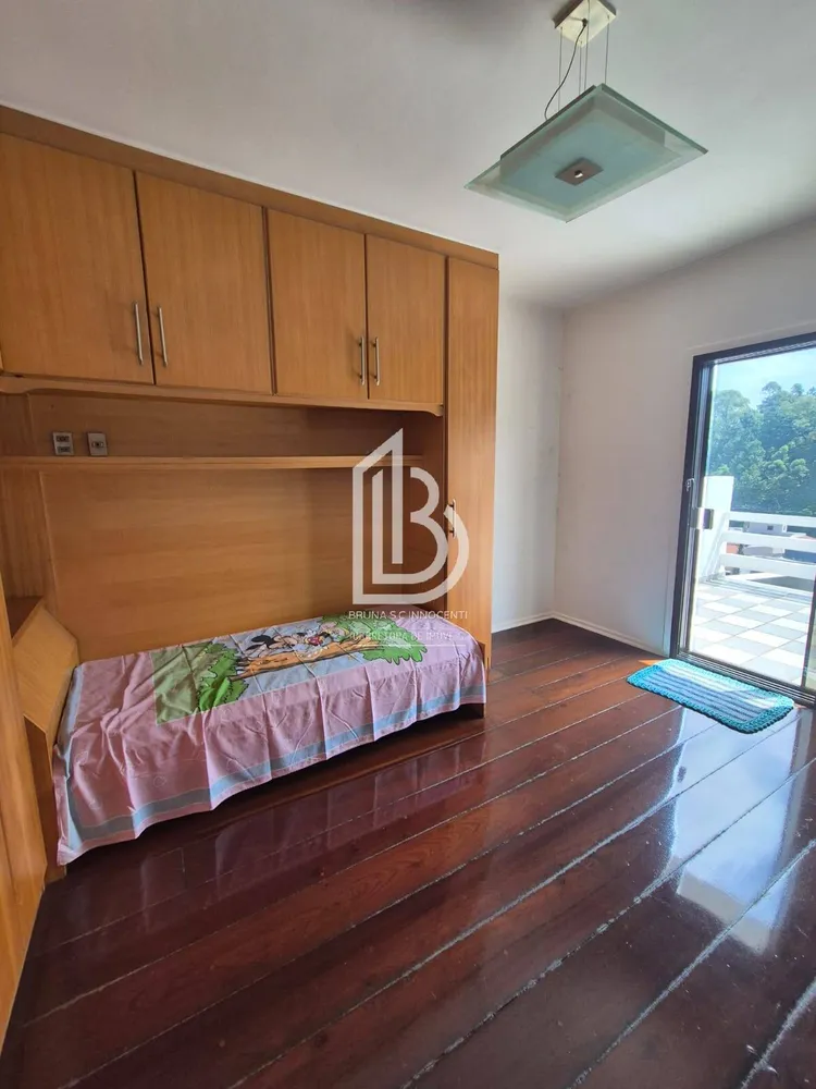 Sobrado, 3 quartos, 319 m² - Foto 2