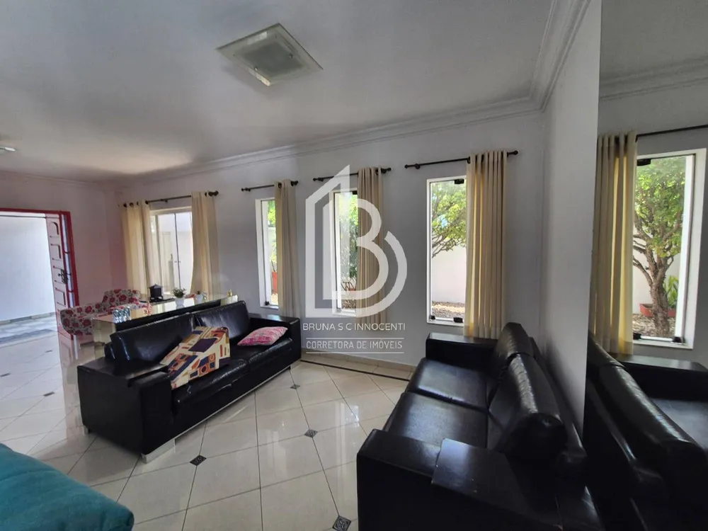 Sobrado, 3 quartos, 319 m² - Foto 1