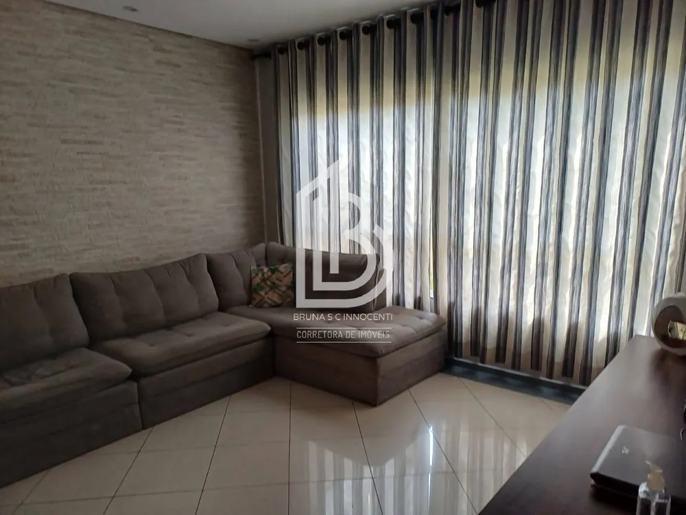 Casa, 3 quartos, 250 m² - Foto 1