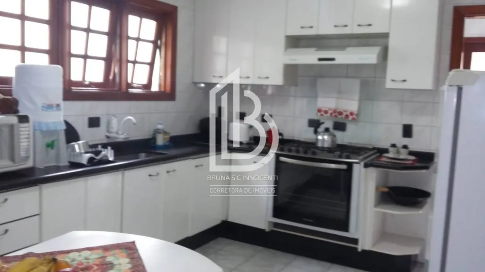 Sobrado, 3 quartos, 220 m² - Foto 1