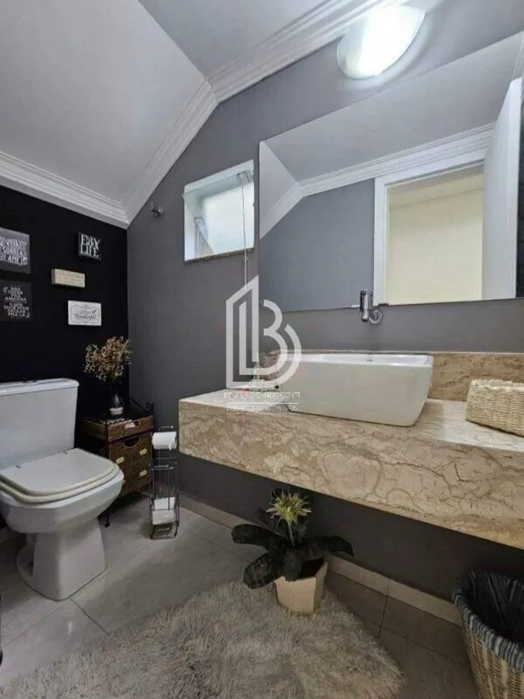 Sobrado, 4 quartos, 360 m² - Foto 2