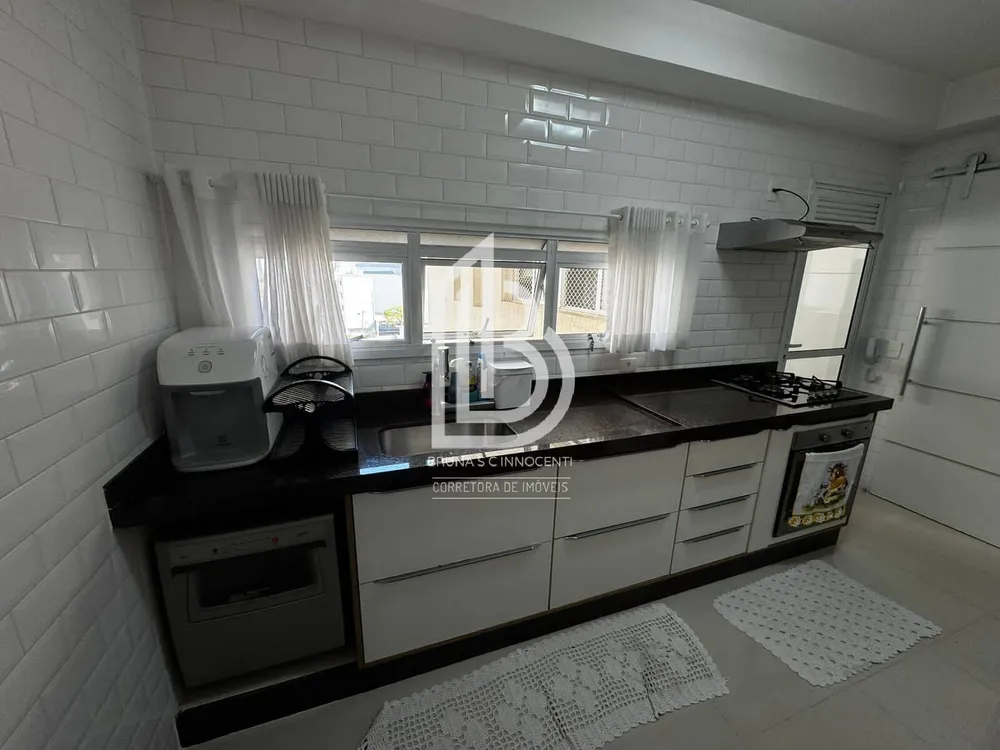 Apartamento, 3 quartos, 156 m² - Foto 1