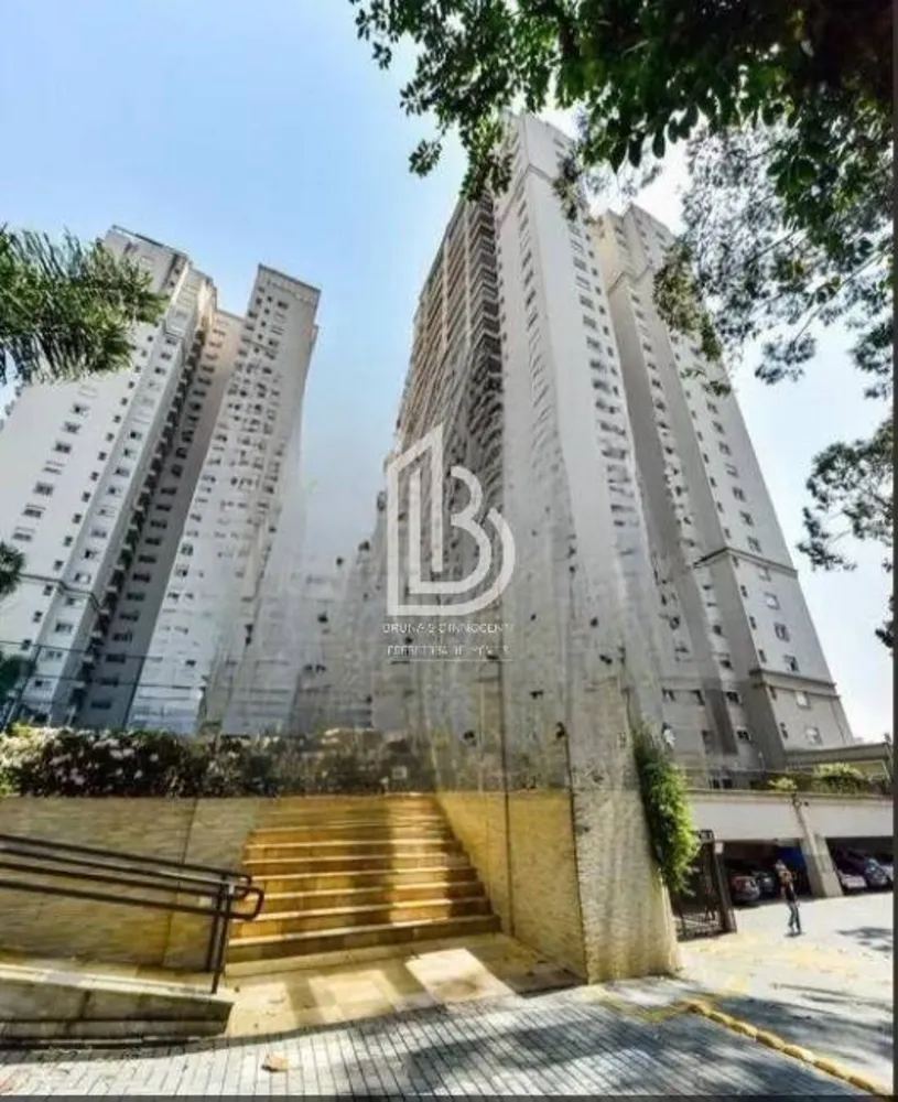 Apartamento, 3 quartos, 242 m² - Foto 2