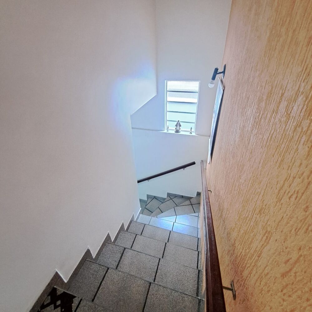 Sobrado à venda com 3 quartos, 139m² - Foto 1