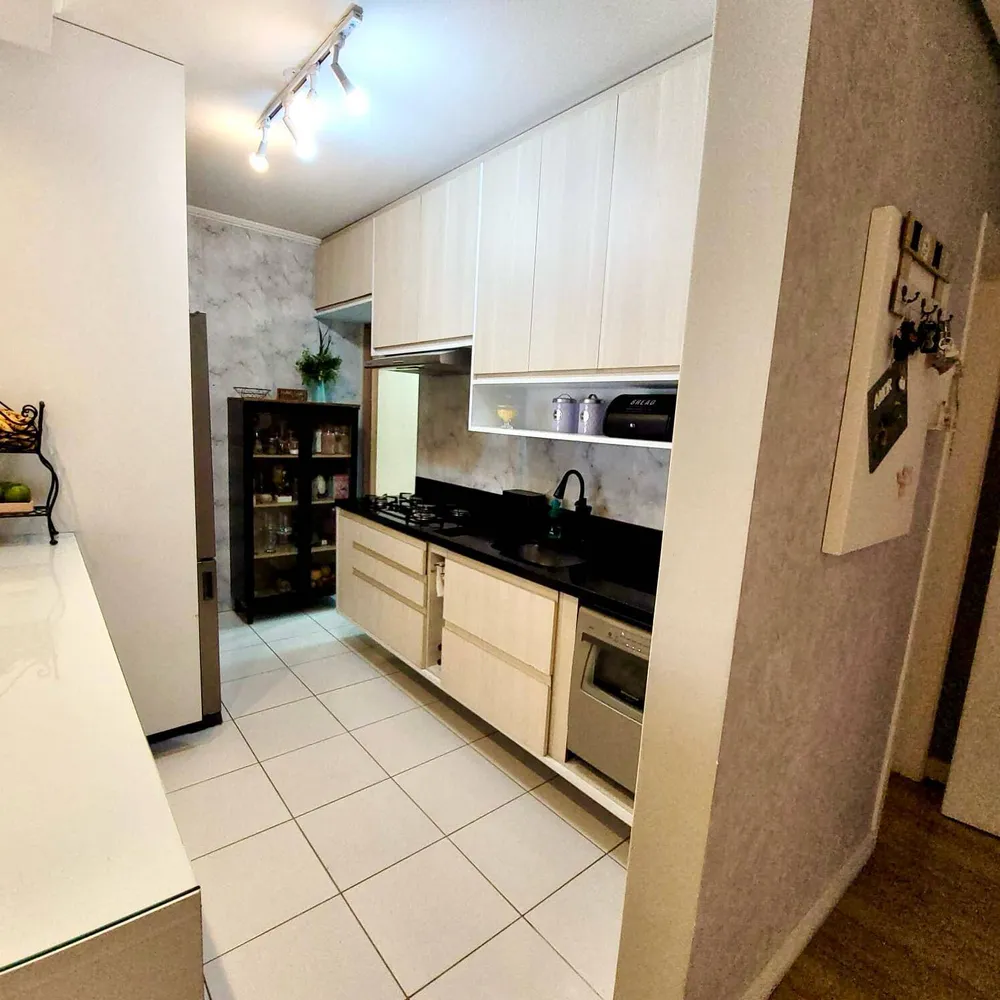Apartamento, 3 quartos, 96 m² - Foto 2