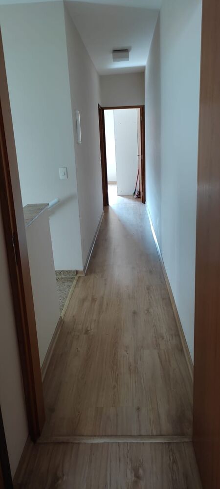Sobrado à venda com 4 quartos, 179m² - Foto 2