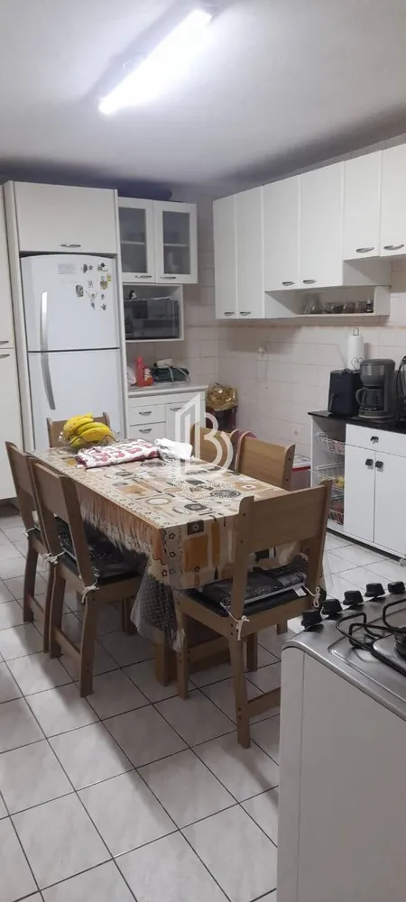 Casa, 5 quartos, 222 m² - Foto 4